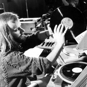  Robert Wyatt, John Peel 10th September 1974   (In Conversation)
